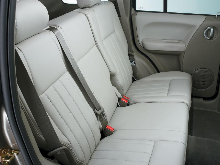  Jeep Liberty Renegade 2004 года  (фото 4 из 18)